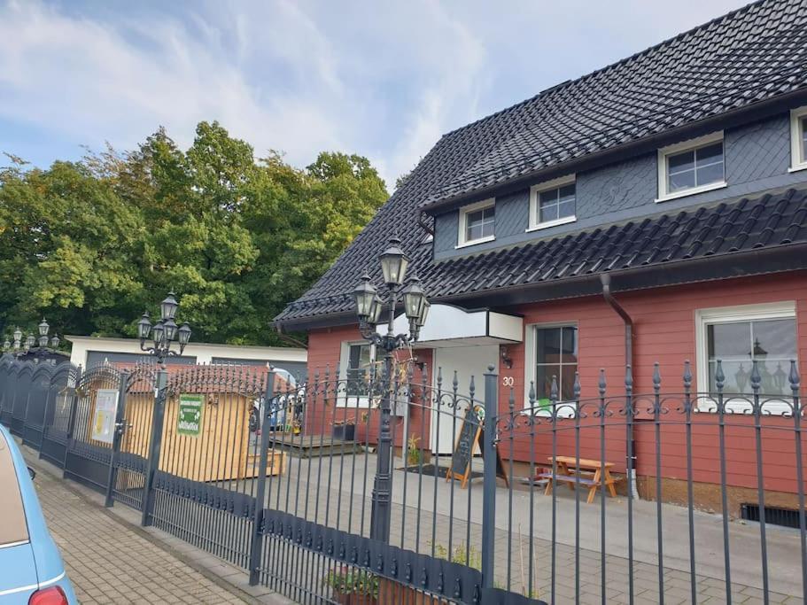 Fewo Winter In Der Villa Waldrand Mit Zwei Balkonen Bad Wünnenberg Eksteriør billede