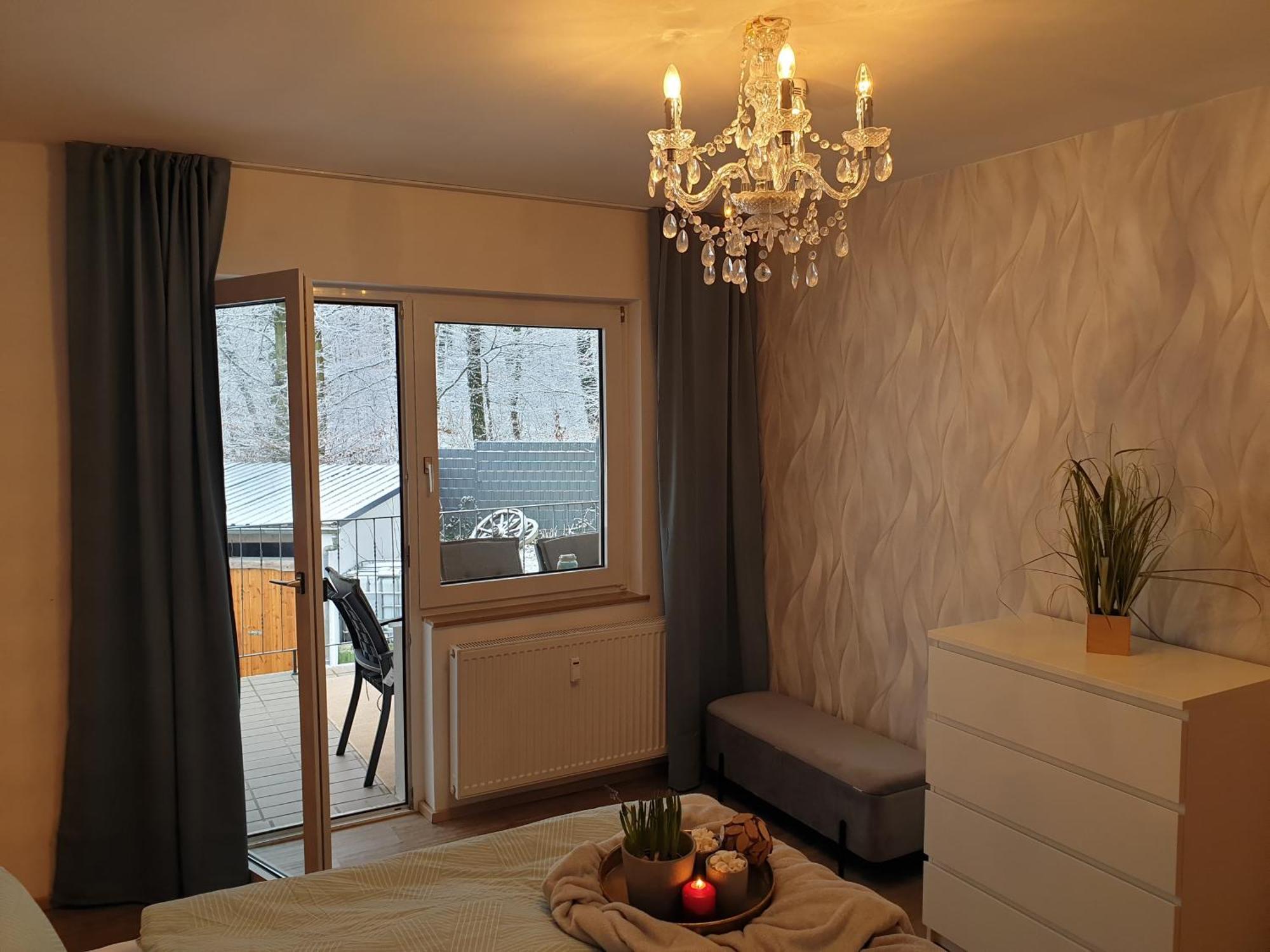 Fewo Winter In Der Villa Waldrand Mit Zwei Balkonen Bad Wünnenberg Eksteriør billede